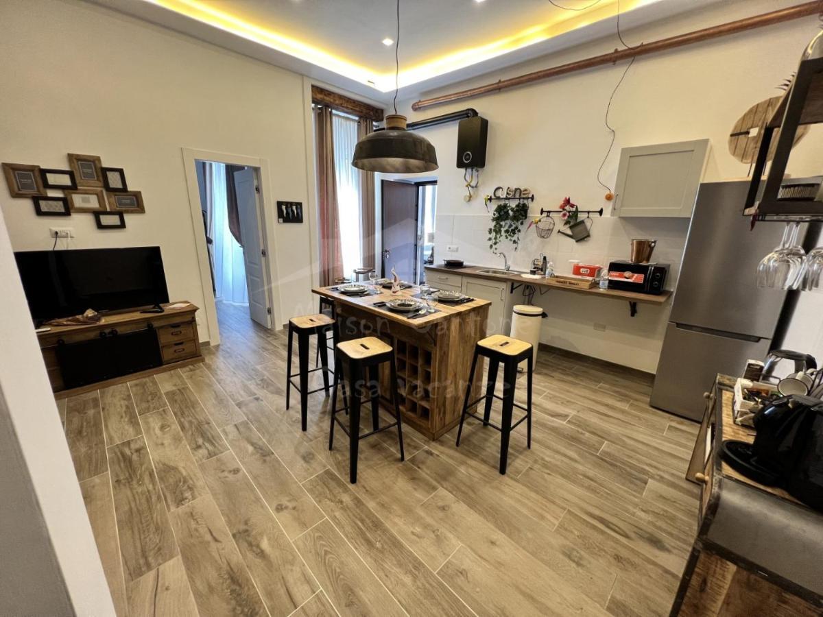 Maison Cantone Naples Extérieur photo